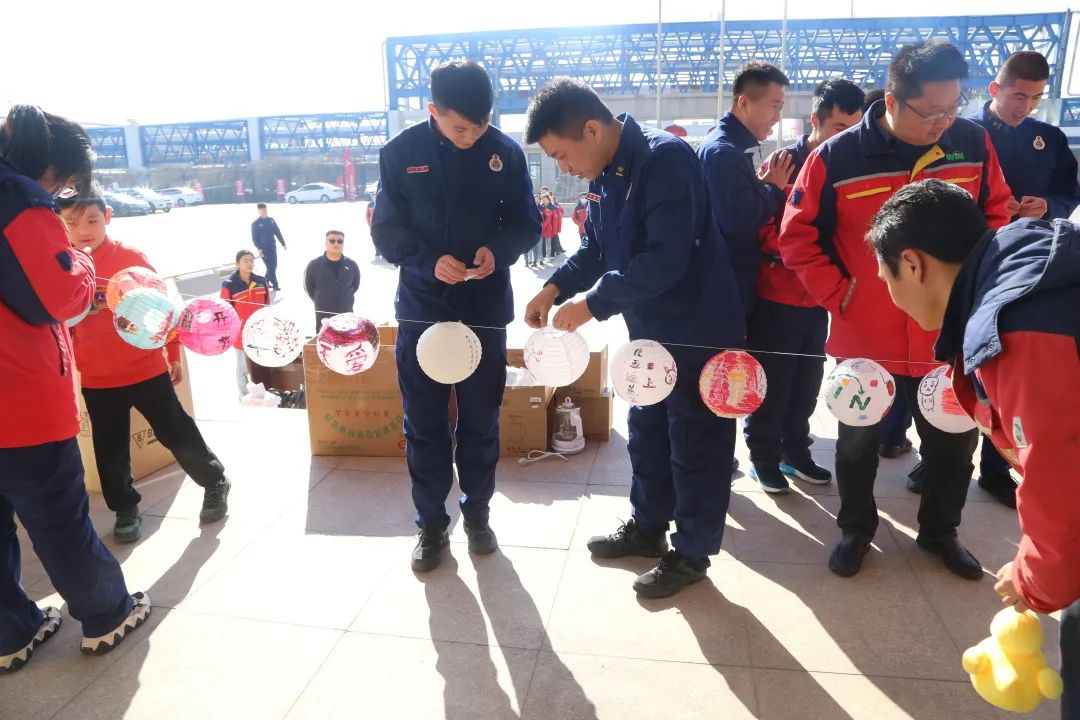 員(yuan)工生活(huo) 